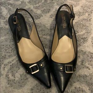 Michael Kors pointed toe kitten heels- size 7.5